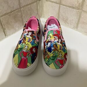 NWT Ground Up Disney Princess Shoes size 4